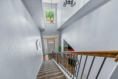 1585 Palermo Street Medford OR 97504
