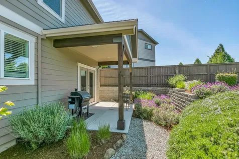 1585 Palermo Street Medford OR 97504