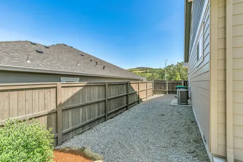 1585 Palermo Street Medford OR 97504
