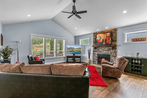 1585 Palermo Street Medford OR 97504