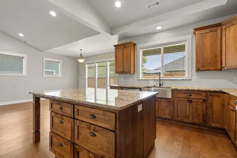 2023 Jeremy Street Central Point OR 97502
