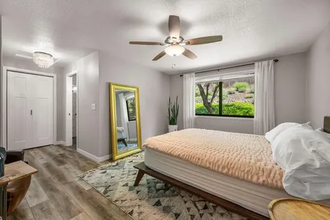 809 NE Oregon Avenue Grants Pass OR 97526