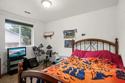 256 Tierra Circle Eagle Point OR 97524