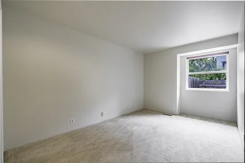 758 Capella Circle Ashland OR 97520