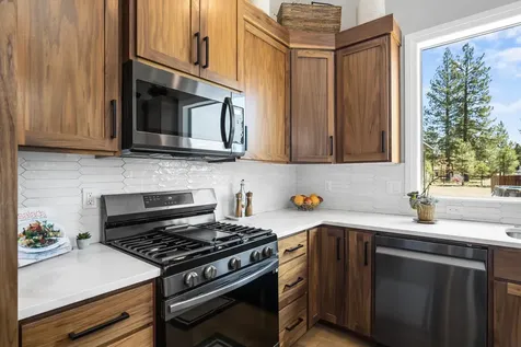 19533 River Woods Drive Bend OR 97702