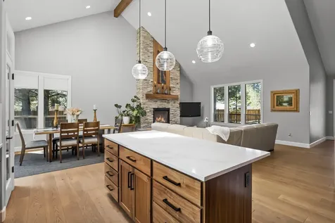 19533 River Woods Drive Bend OR 97702