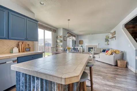 964 SW 25th Lane Redmond OR 97756