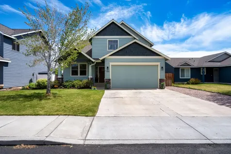 964 SW 25th Lane Redmond OR 97756