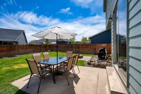 964 SW 25th Lane Redmond OR 97756