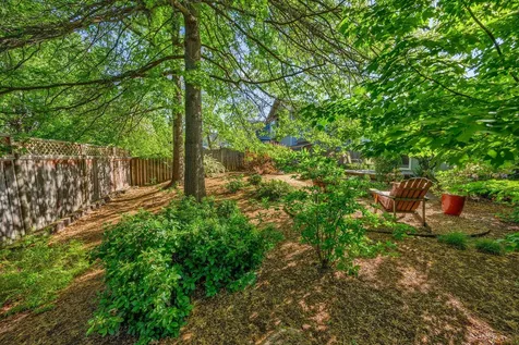 230 Village Park Drive Ashland OR 97520