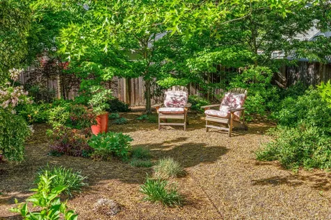 230 Village Park Drive Ashland OR 97520