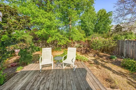 230 Village Park Drive Ashland OR 97520