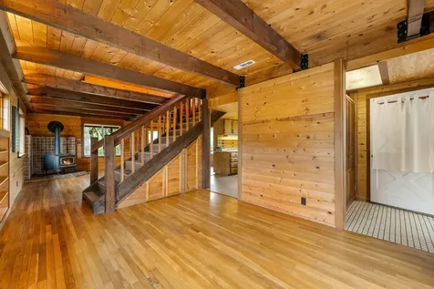 180 Beacon Hill Lane Ashland OR 97520