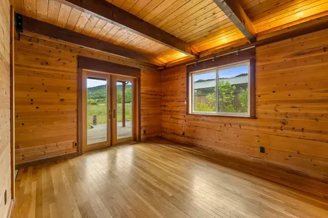 180 Beacon Hill Lane Ashland OR 97520