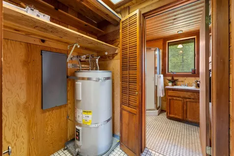 180 Beacon Hill Lane Ashland OR 97520