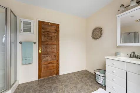 180 Beacon Hill Lane Ashland OR 97520