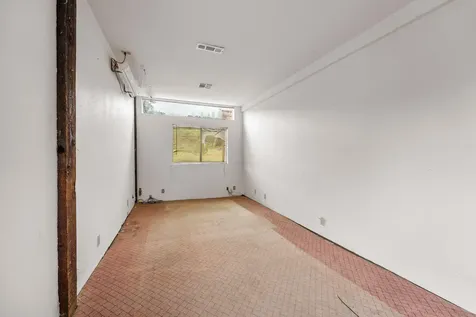 180 Beacon Hill Lane Ashland OR 97520