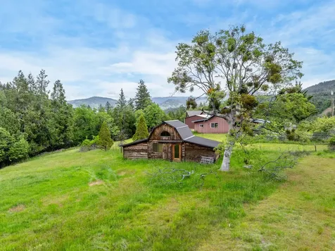 180 Beacon Hill Lane Ashland OR 97520