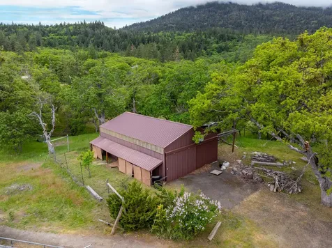 180 Beacon Hill Lane Ashland OR 97520