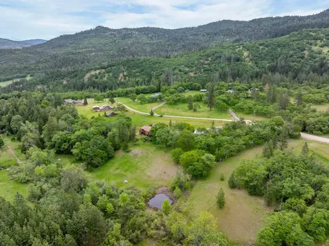 180 Beacon Hill Lane Ashland OR 97520