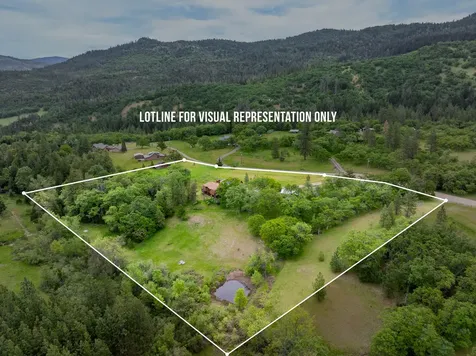 180 Beacon Hill Lane Ashland OR 97520