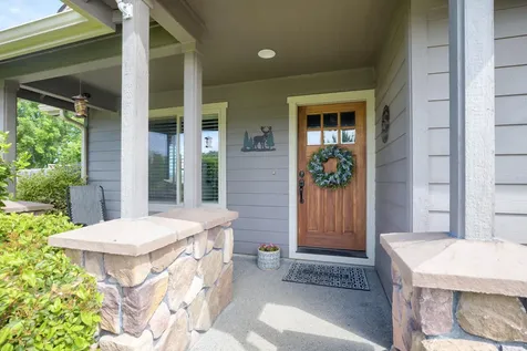 426 SE Cadet Court Grants Pass OR 97527