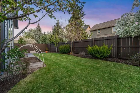 20109 Carson Creek Court Bend OR 97702