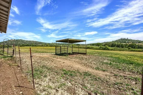 1350 Nick Young Road Eagle Point OR 97524
