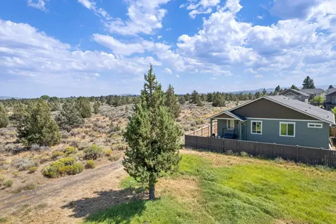 21286 Darnel Avenue Bend OR 97702