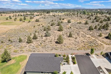 21286 Darnel Avenue Bend OR 97702