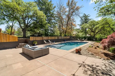 349 Windsor Avenue Medford OR 97504