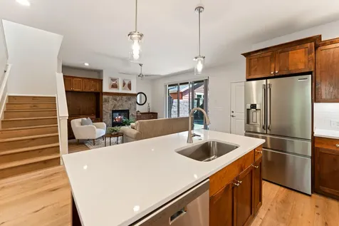 2515 NW Crossing Drive Bend OR 97703