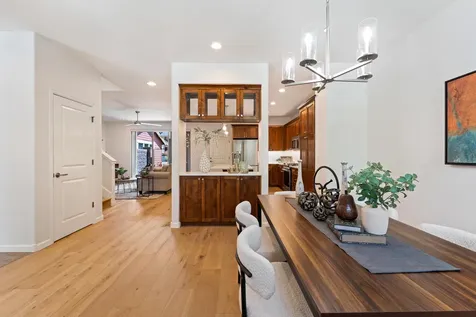 2515 NW Crossing Drive Bend OR 97703