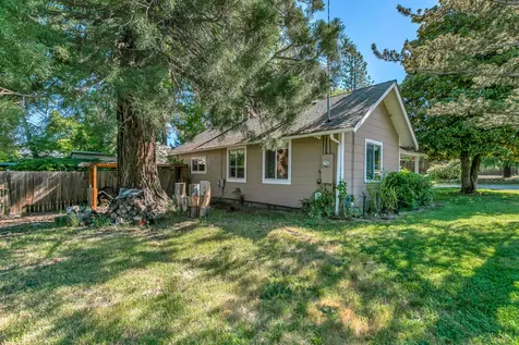 2681 E Mcandrews Road Medford OR 97504