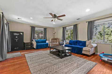 2681 E Mcandrews Road Medford OR 97504