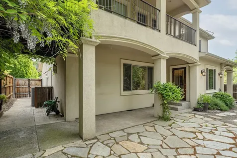 4491 Wolf Run Drive Medford OR 97504