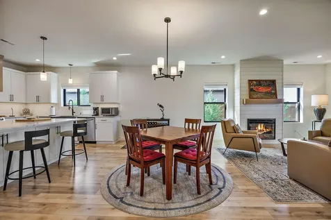 71 Woodlands Drive Eagle Point OR 97524