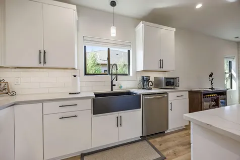 71 Woodlands Drive Eagle Point OR 97524