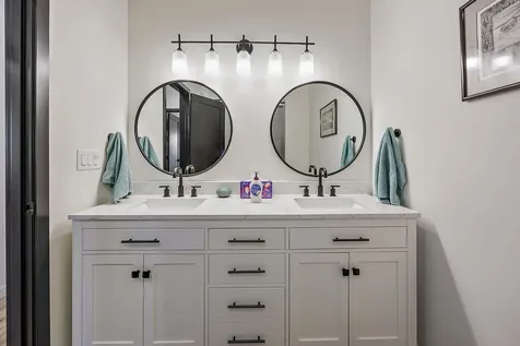 71 Woodlands Drive Eagle Point OR 97524
