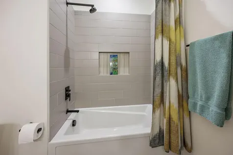 71 Woodlands Drive Eagle Point OR 97524