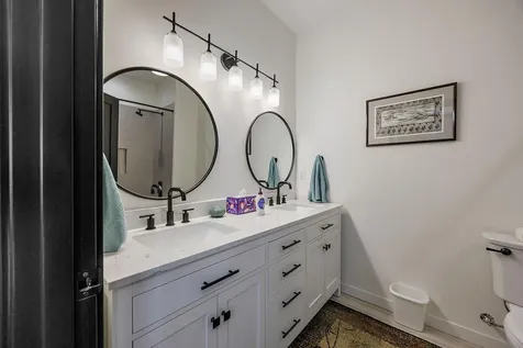 71 Woodlands Drive Eagle Point OR 97524