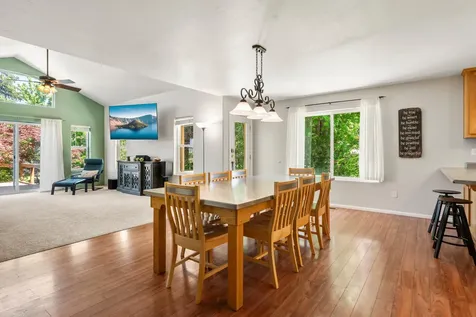 2782 Judy Way Medford OR 97501