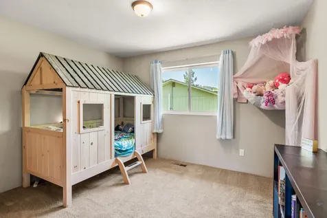 2782 Judy Way Medford OR 97501
