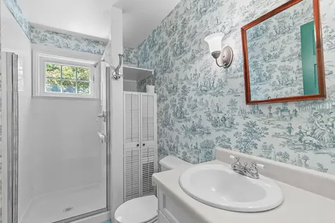 199 Sherman Street Ashland OR 97520