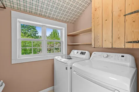 199 Sherman Street Ashland OR 97520