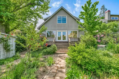 199 Sherman Street Ashland OR 97520