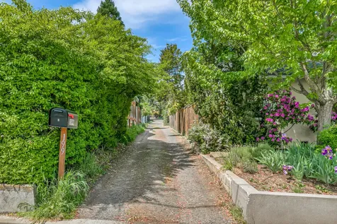 199 Sherman Street Ashland OR 97520