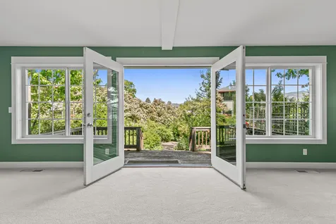 199 Sherman Street Ashland OR 97520