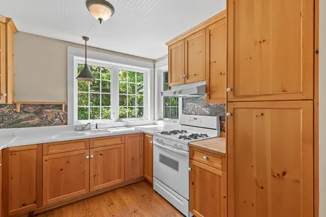 199 Sherman Street Ashland OR 97520