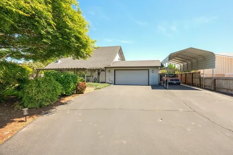 1905 Colorado Lane Grants Pass OR 97527